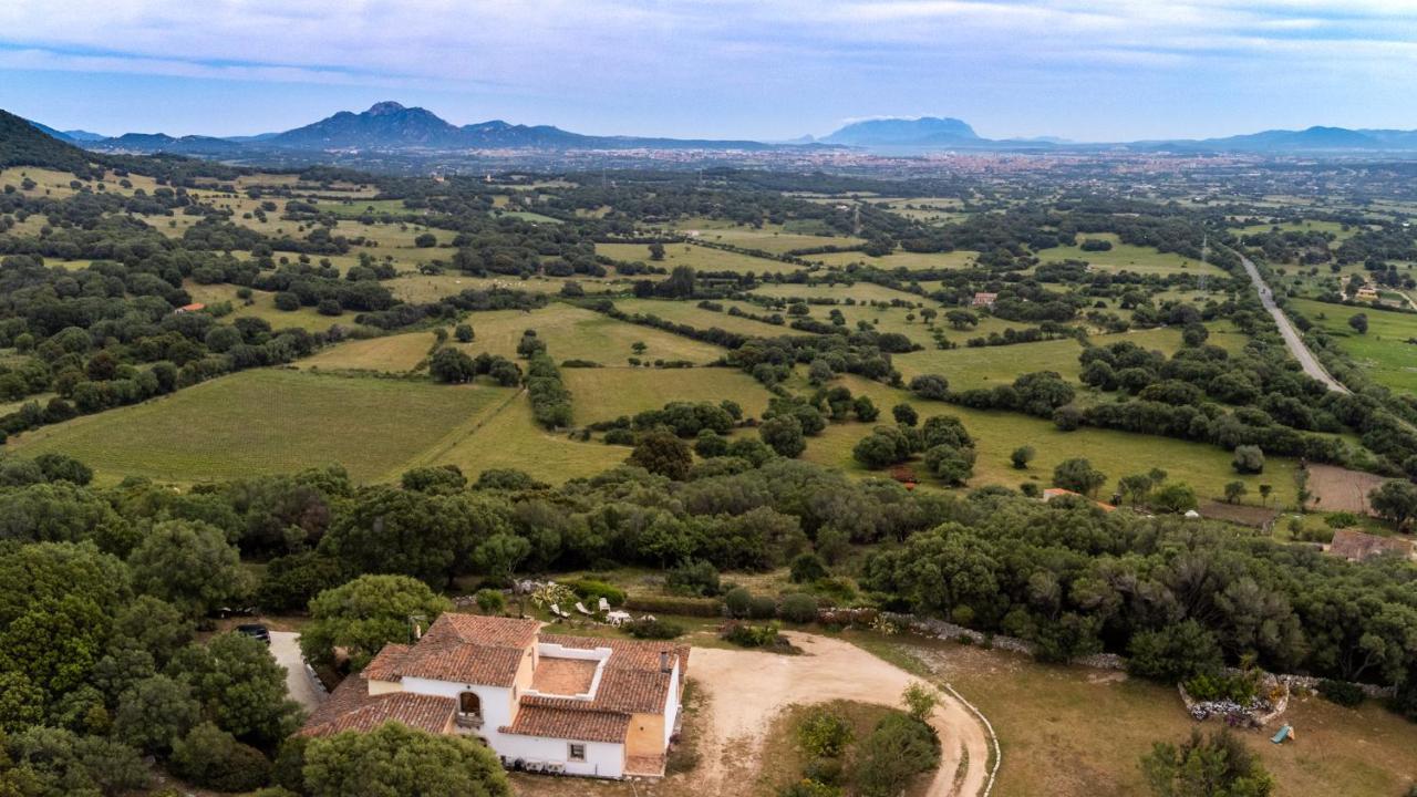 Antica Caresi B&B Olbia Exterior foto