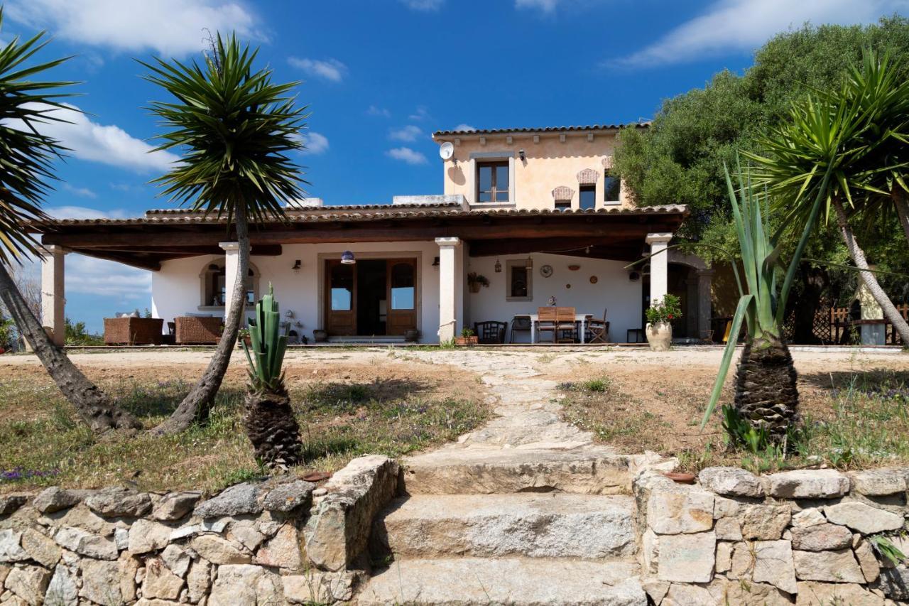 Antica Caresi B&B Olbia Exterior foto