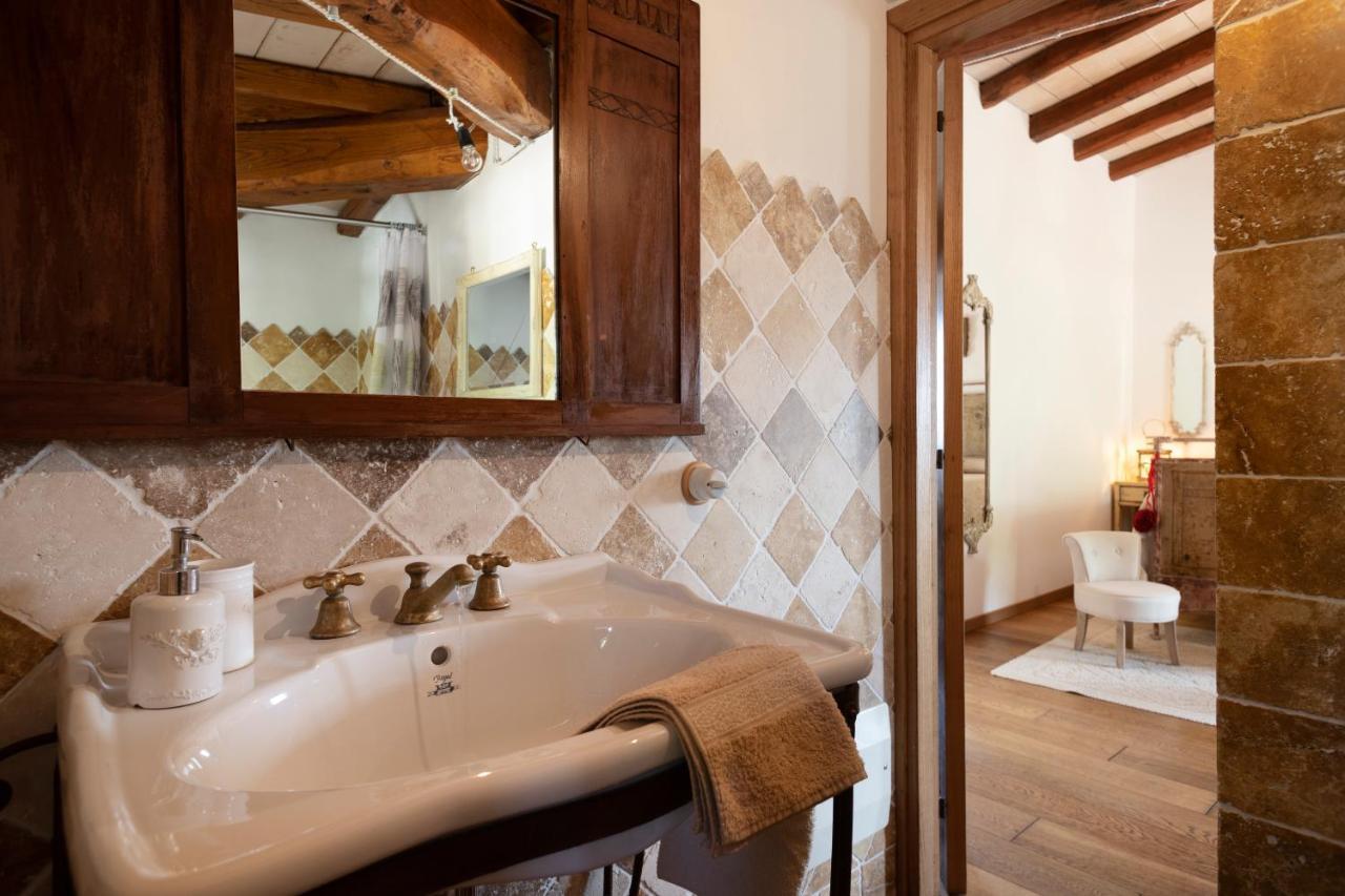 Antica Caresi B&B Olbia Exterior foto