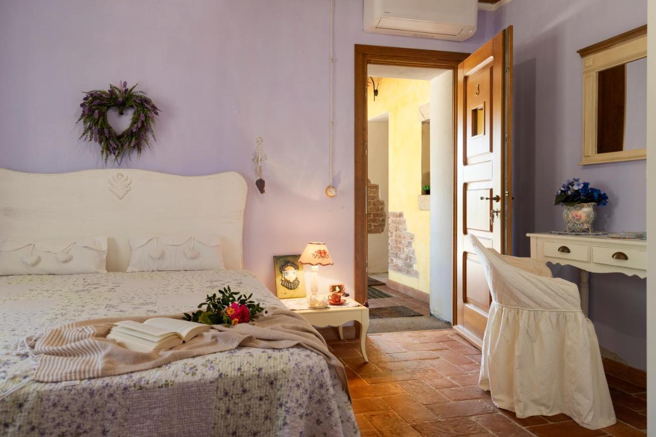 Antica Caresi B&B Olbia Exterior foto