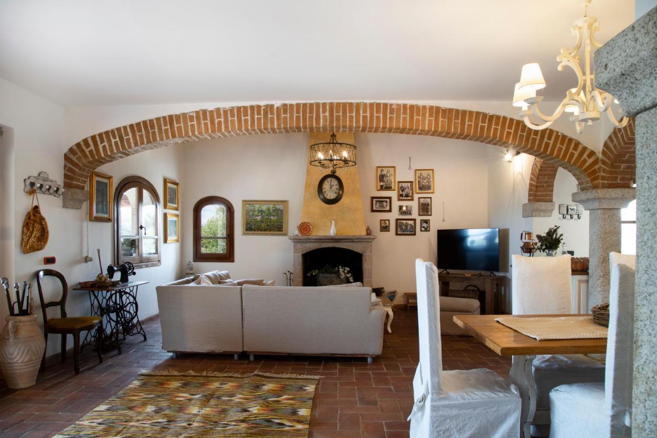 Antica Caresi B&B Olbia Exterior foto