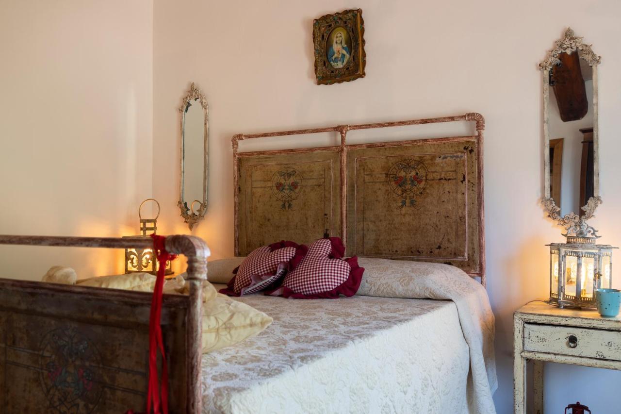 Antica Caresi B&B Olbia Exterior foto