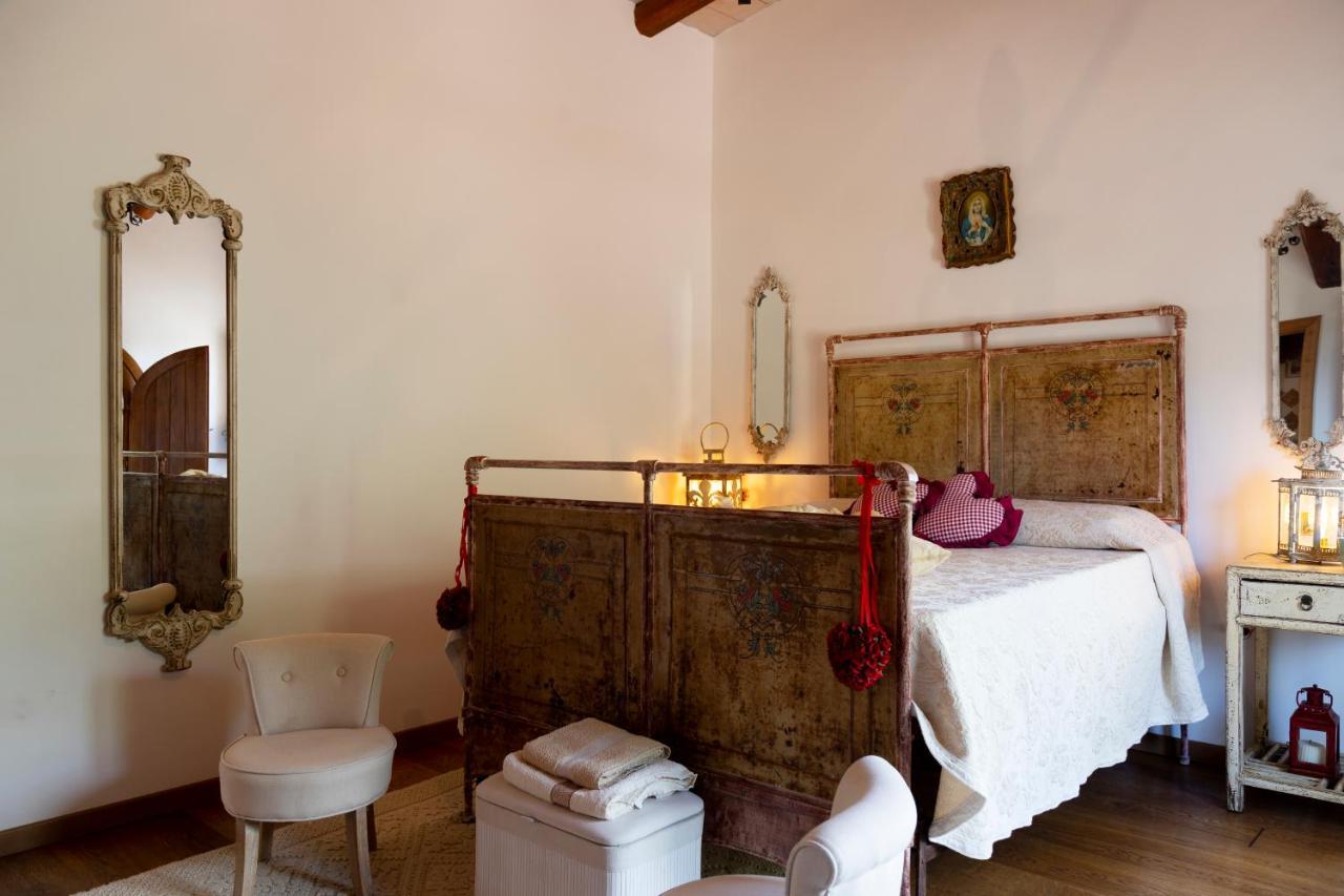 Antica Caresi B&B Olbia Exterior foto