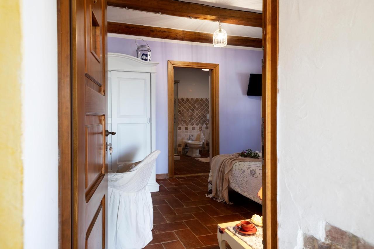 Antica Caresi B&B Olbia Exterior foto
